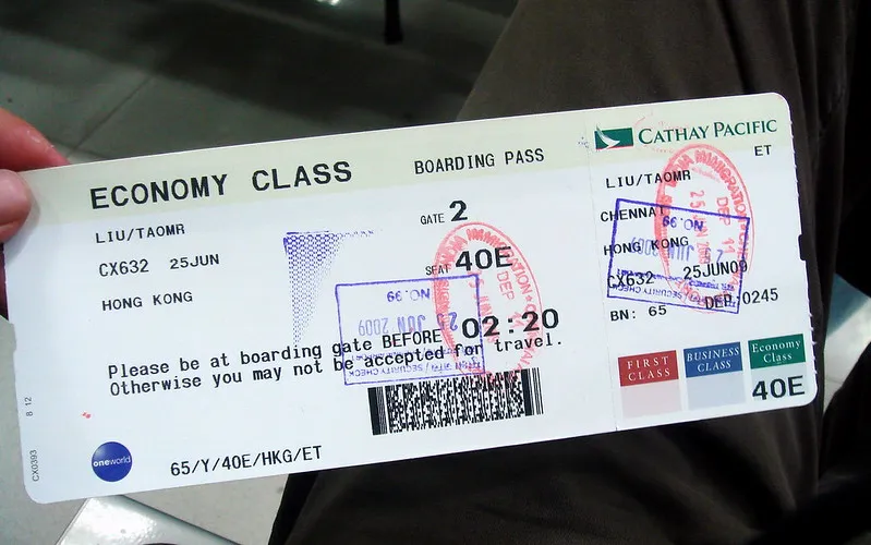 بلیط هواپیما اکونومی کلاس