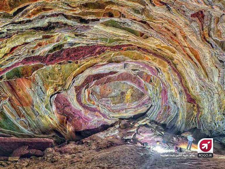 غار نمکدان قشم